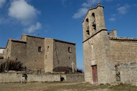 Castell i esgl�sia de Miraver